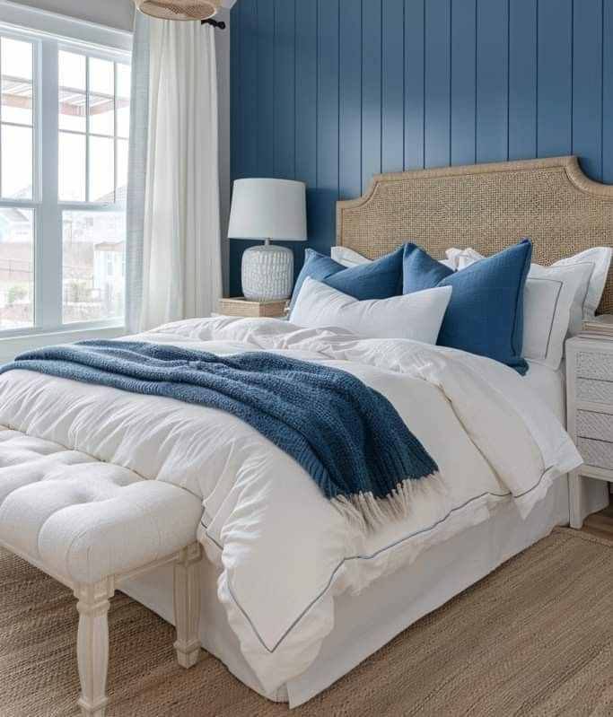 blue-and-white-color-palette-boho-coastal-bedroom-ideas