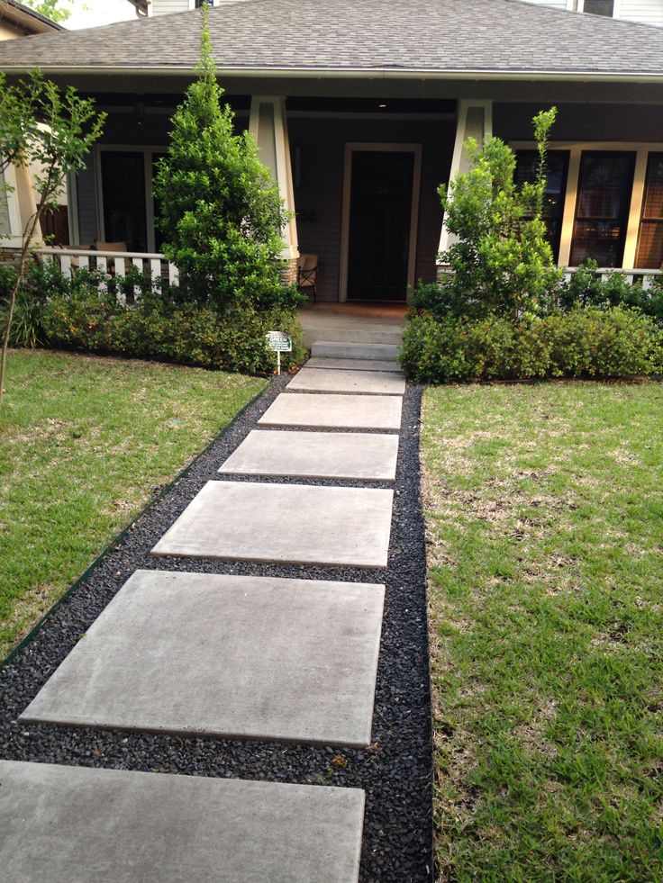 pathway-pavers-front-yard-landscaping-ideas-for-small-homes