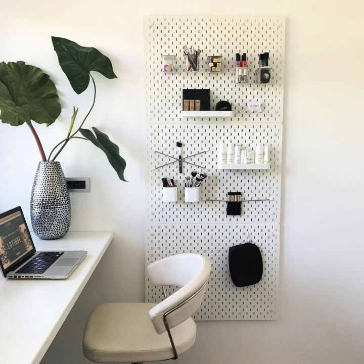 pegboard-organizer