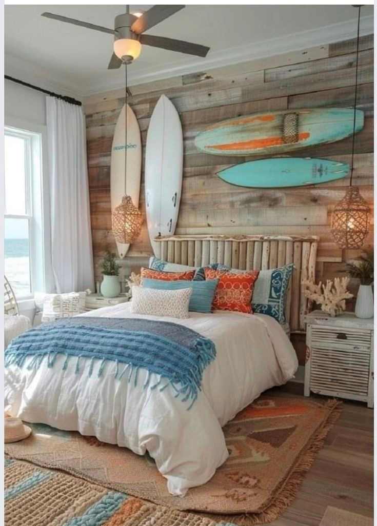 surf-board-decor-modern-coastal-bedroom-decor-ideas