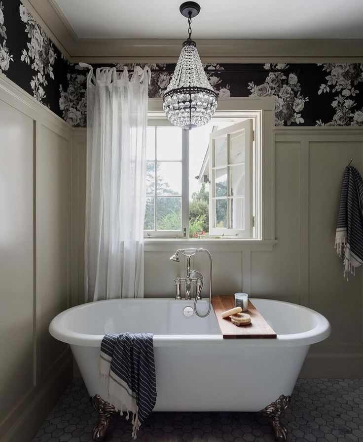 cozy-textiles-farmhouse-bathroom-decor-ideas