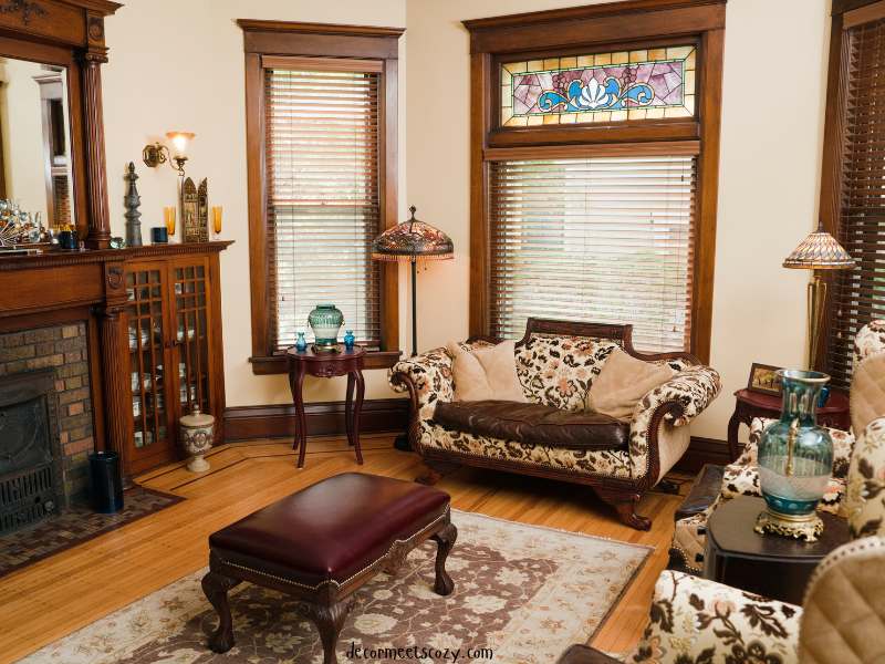 SMALL-VICTORIAN-LIVING-ROOM-IDEAS