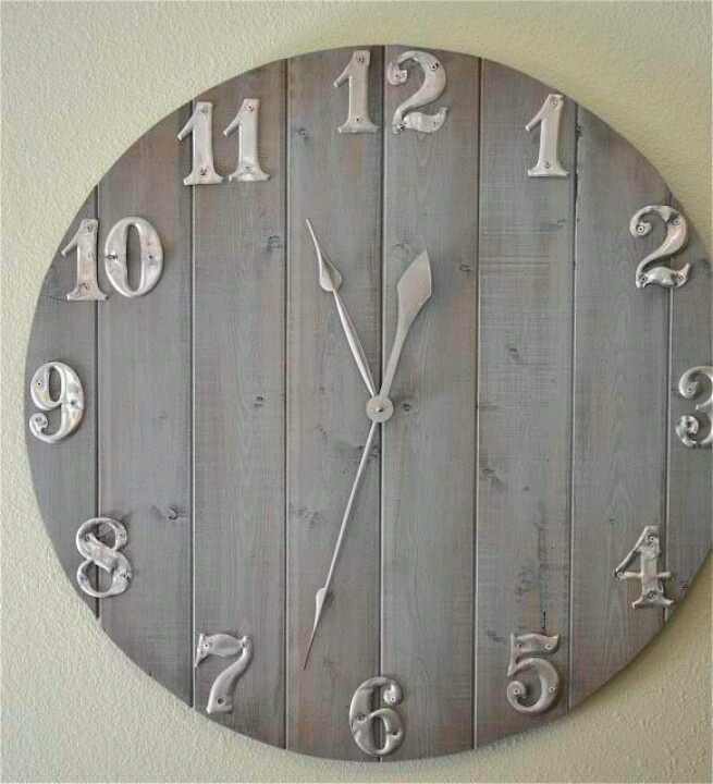 oversized-wooden-farmhouse-clock-modern-living-room-wall-clock-ideas