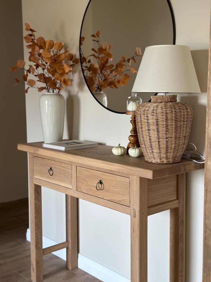 wooden-warmth-hallway-console-table-ideas