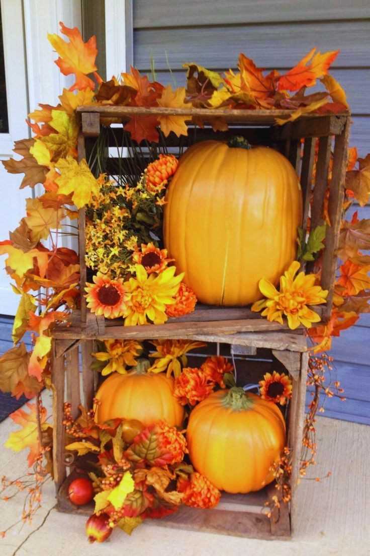 Wooden-Crates-as-a-fall-decor-idea-for-home 