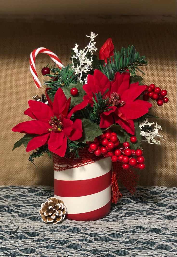 candy-cane-vase