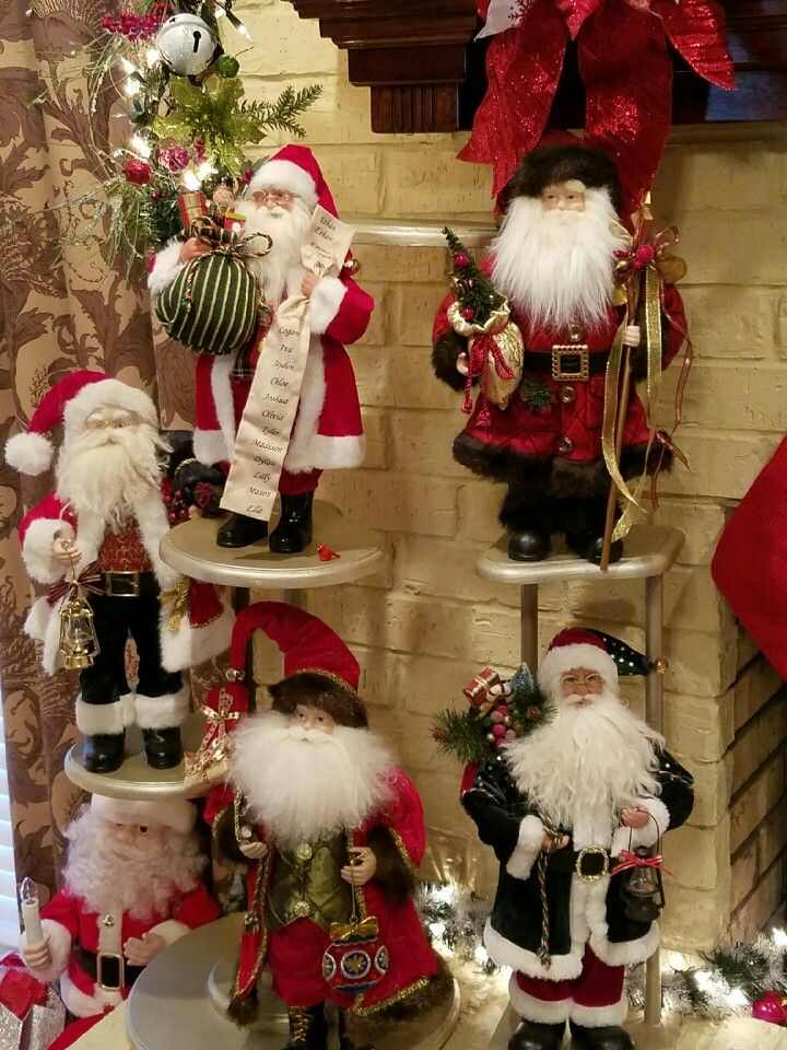 classic-santa-display