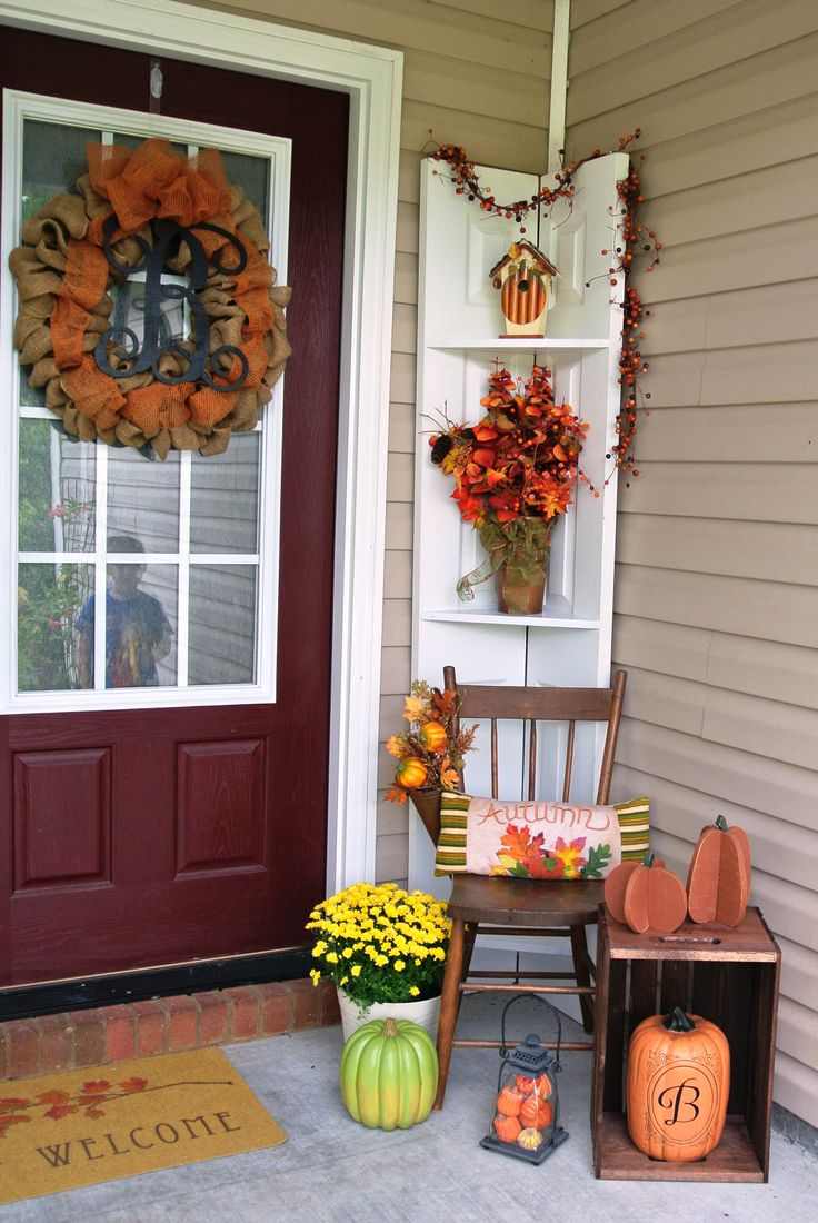 autumn-theme-doormat-autumn-home-exterior-ideas