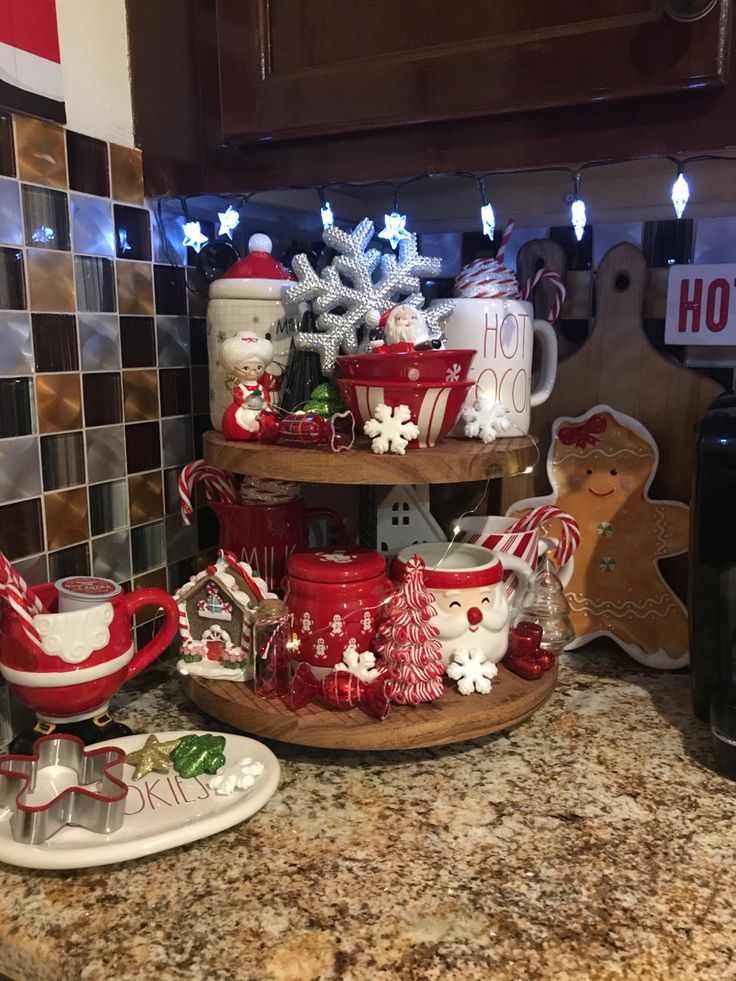 hot-cocoa-bar-christmas-aesthetics-decor