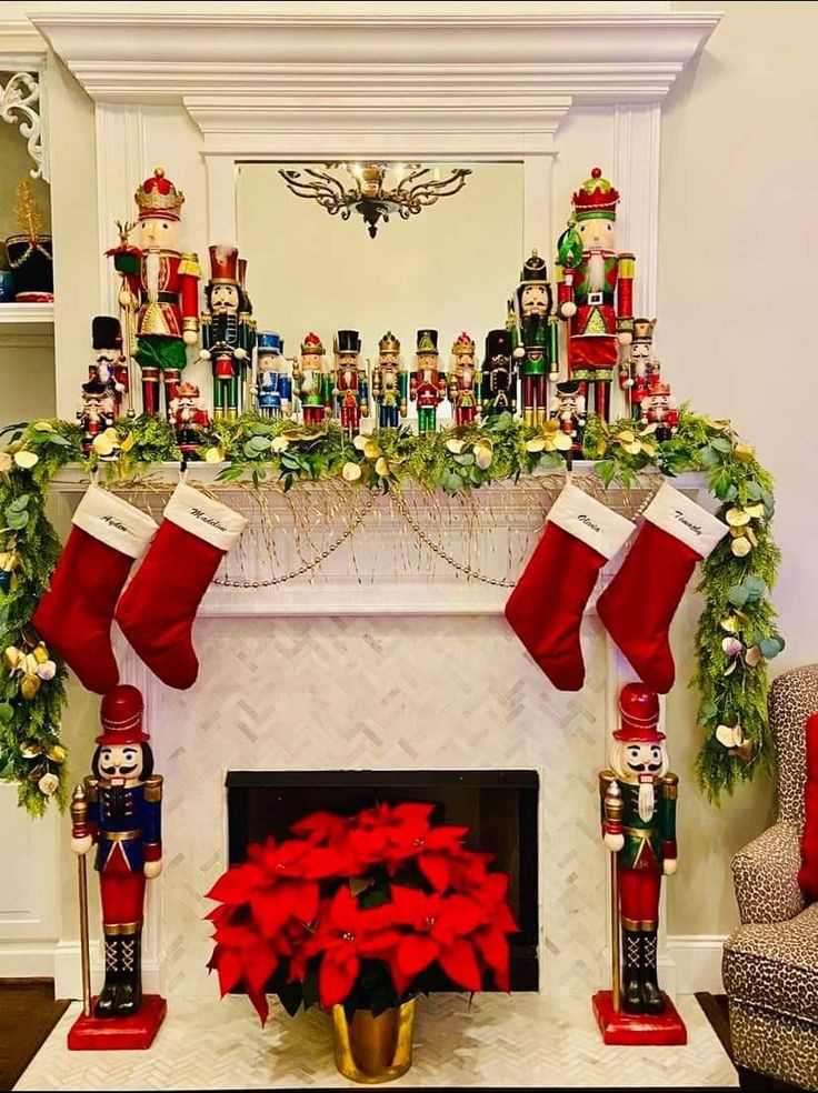 nutcracker-themed-vignette-christmas-vignette-ideas