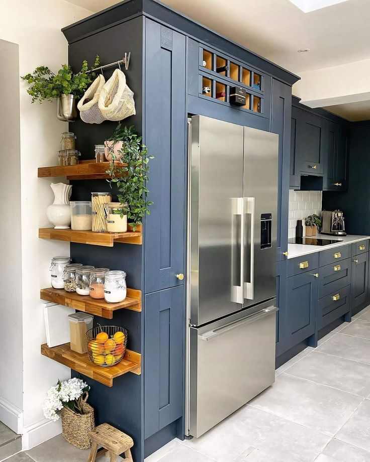 pull-out-pantry