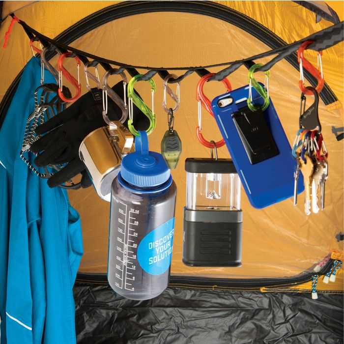 carabiners-for-hanging-gears