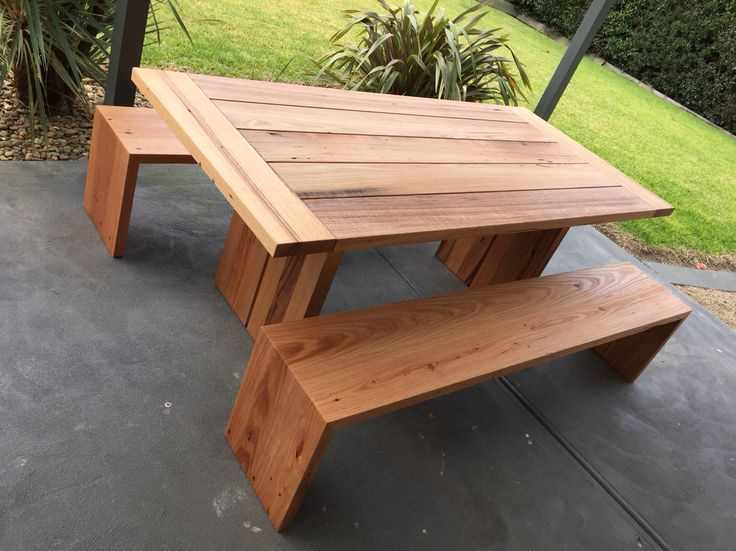 diy-outdoor-dining-table