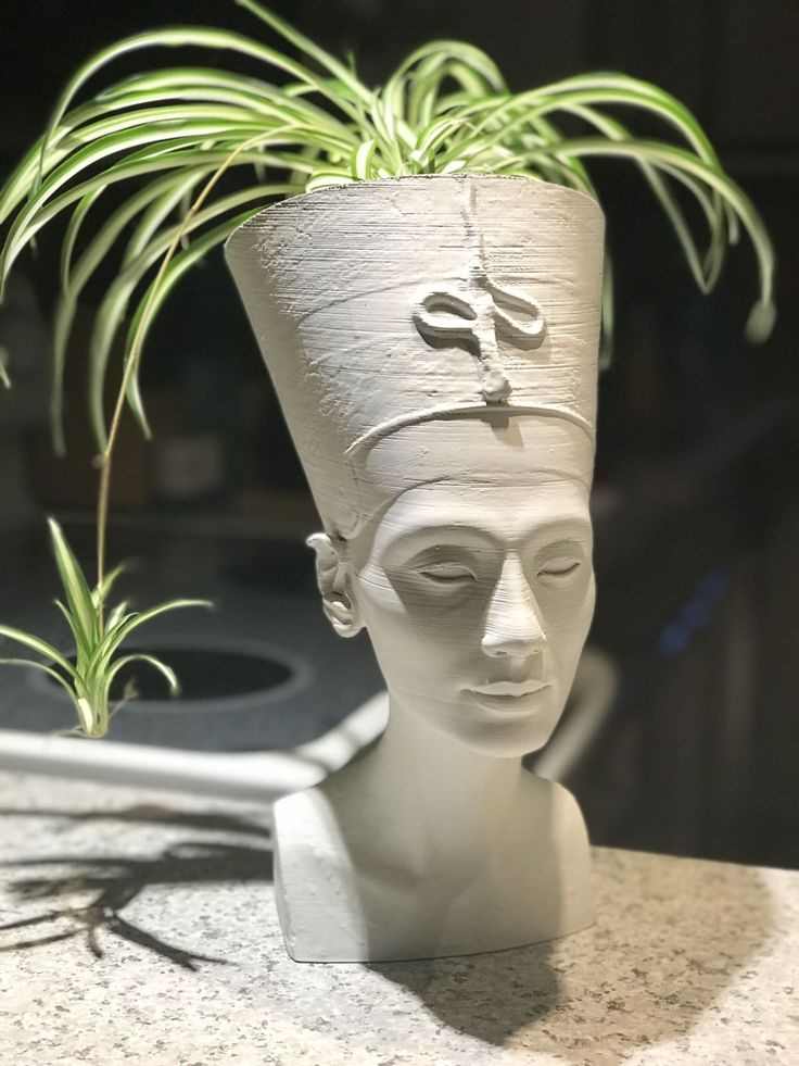 pharaoh-head-planters-egyptian-living-room-decor-ideas