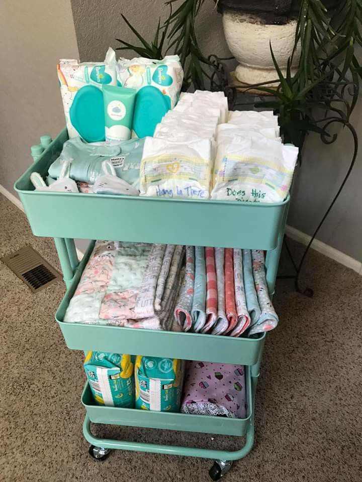 rolling-carts-ways-to-organize-and-store-your-baby's-cloth