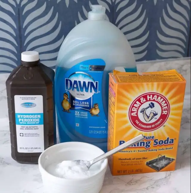 baking-soda-scrub