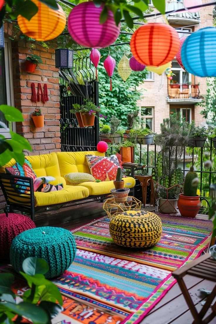 colorful-cushions-boho-patio-decor-ideas