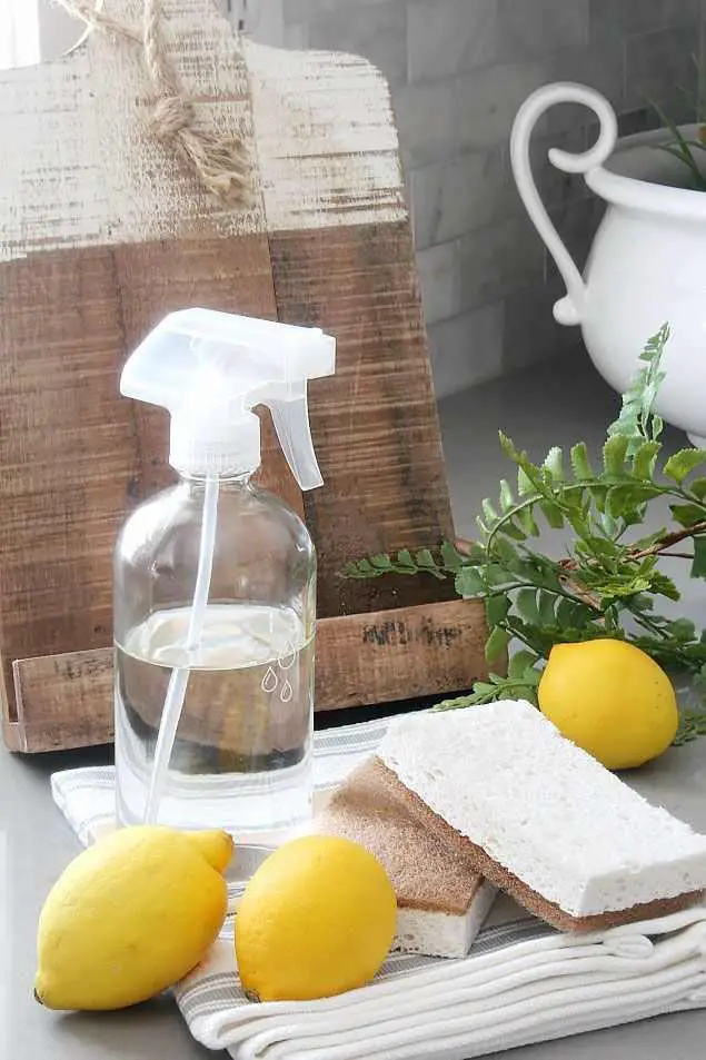 diy-glass-cleaner