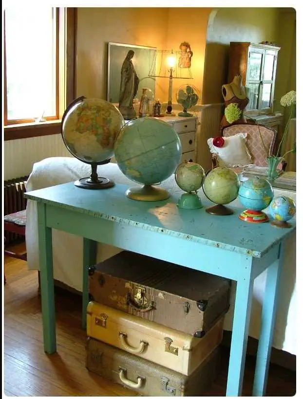 travel-souvenir-eclectic-home-decor-tips