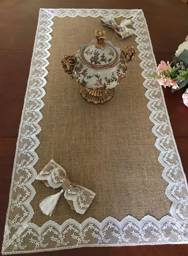 burlap-table-runner-with-lace