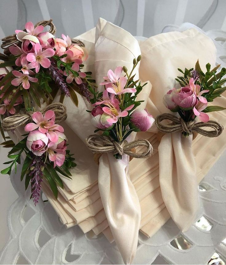 floral-napkin-rings-easter-tablescape-ideas