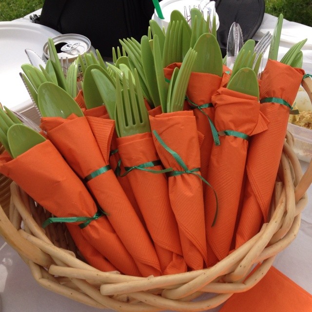 carrot-inspired-utensil-wrapping