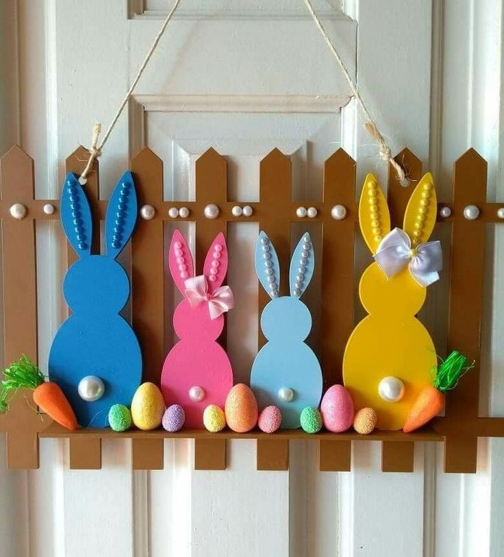 pom-pom-bunny-tail-garland-easter-craft-for-kids