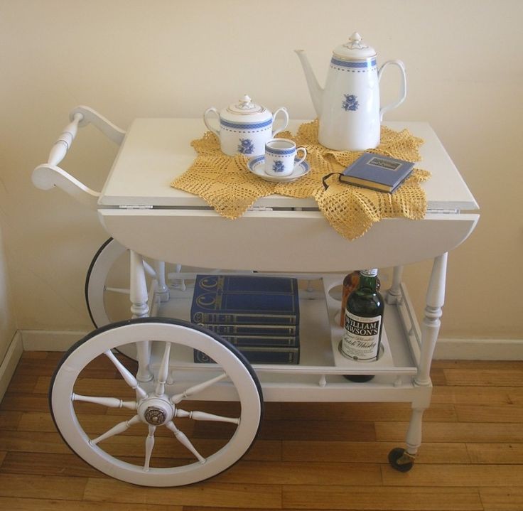 charming-vintage-tea-trolley