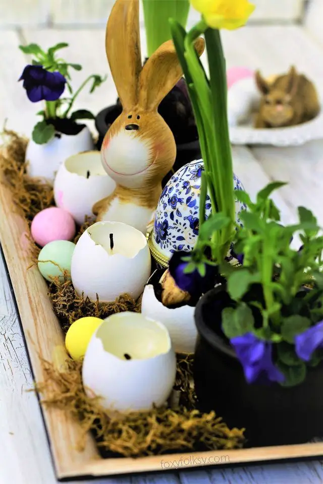 eggshell-candleholders