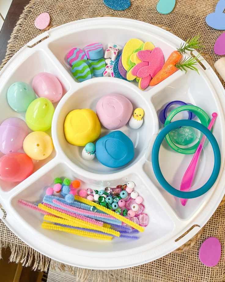 easter-themed-playdough-mats-easter-craft-ideas