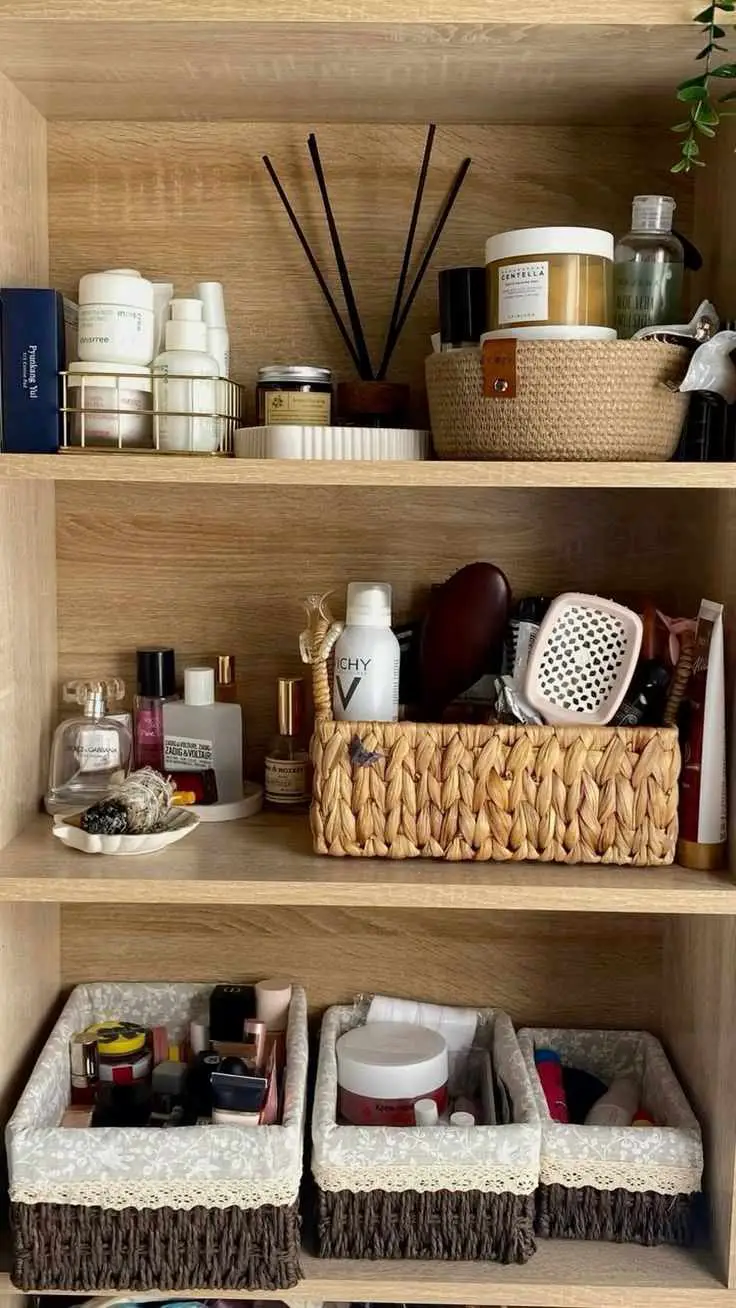 use-baskets-for-grouping-small-items