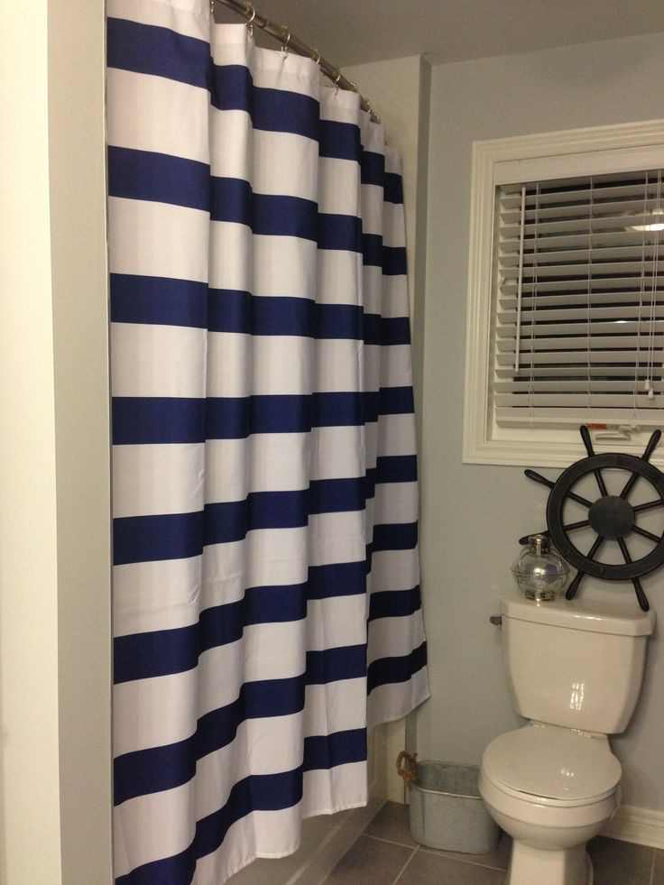 striped-patterns-nautical-theme-bathroom-ideas