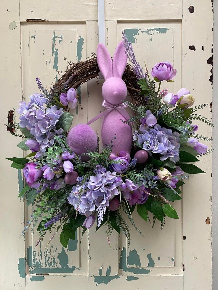 spring-floral-wreath-with-soft-hues-farmhouse-easter-decor-ideas