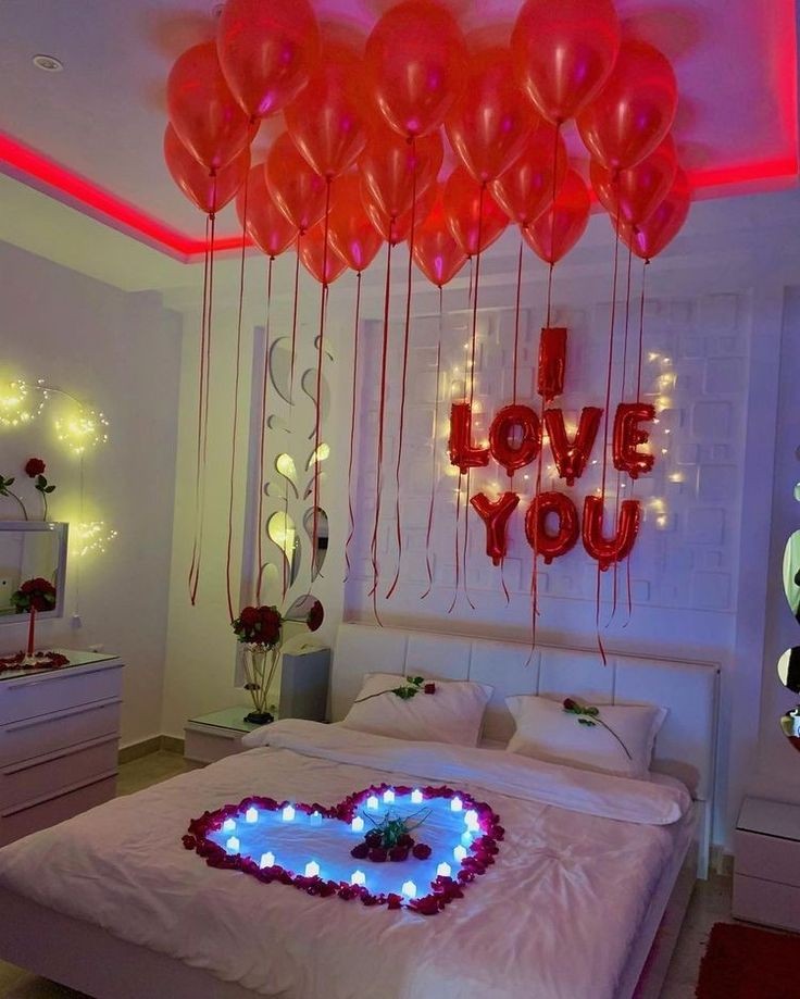 fairy-lights-valentine's-day-decor-ideas