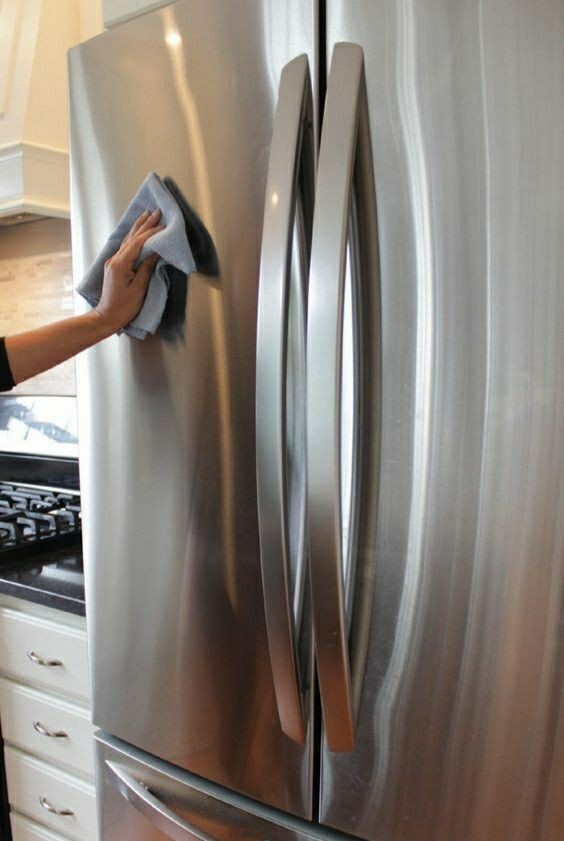 clean-your-refrigerator-and-freezer-spring-cleaning-ideas