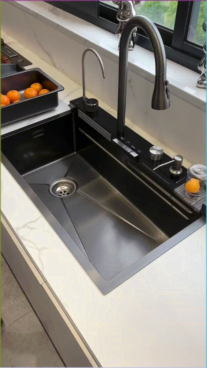 use-smart-faucets-for-a-sleek-kitchen-ways-to-incorporate-smart-tech-into-your-home