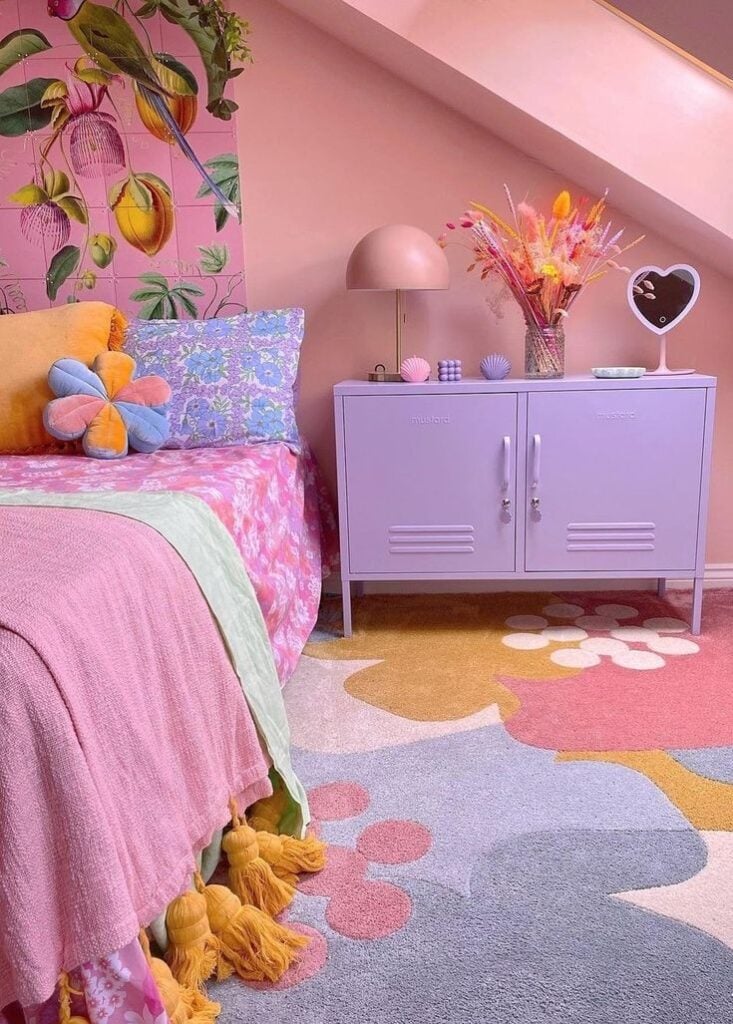 25 Colorful Bedroom Ideas to Lift Your Mood Instantly - decor meets cozy
