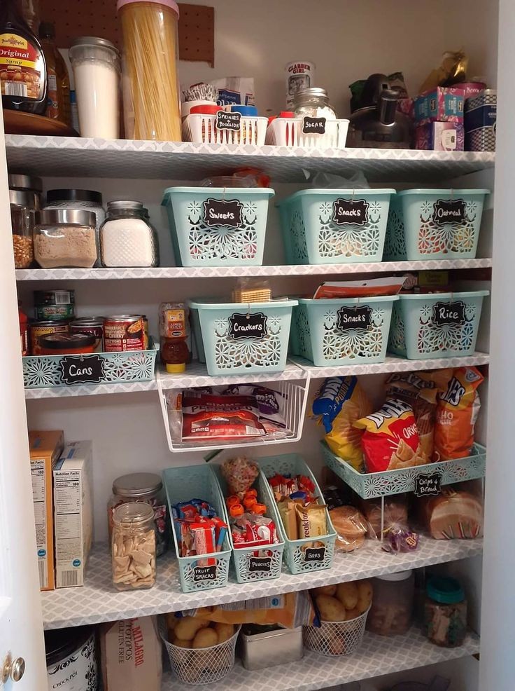 organize-your-pantry-spring-cleaning-ideas