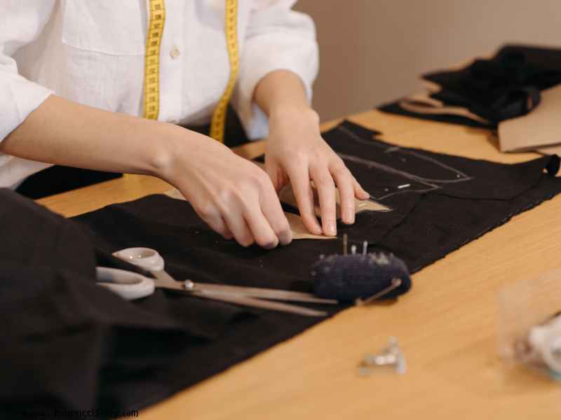 Sewing- Techniques -for -Pillow-Making