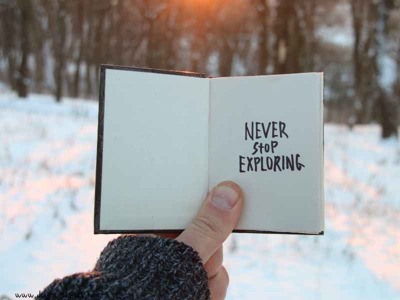 Winter-quote-festive-and-cozy-winter-decor-ideas