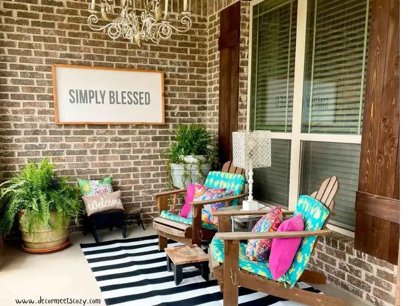 how-to-decorate-your-front-porch-for-every-season