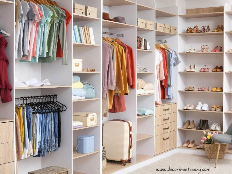 How-To-Make-Open-Shelving-Look-Aesthetic-And-Organized