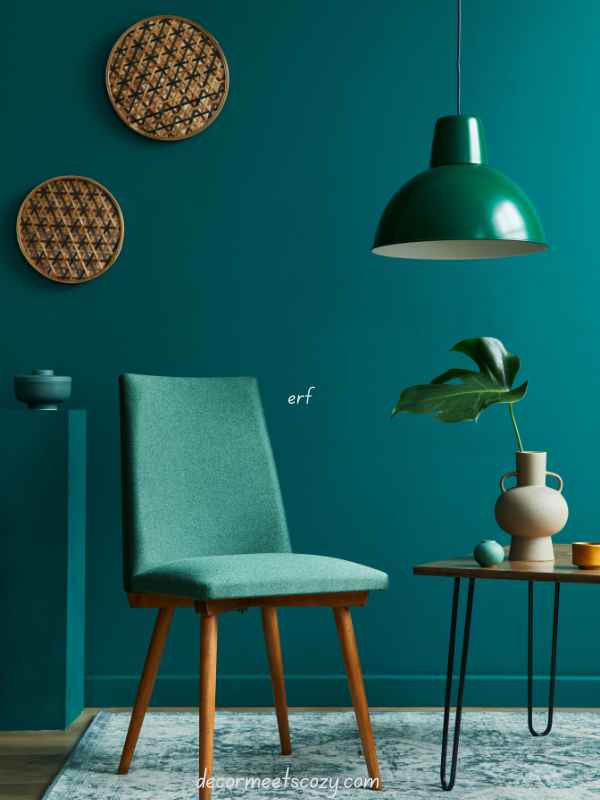 How-to-Organize-and-Store-Decor-Items-in-Small-Spaces.