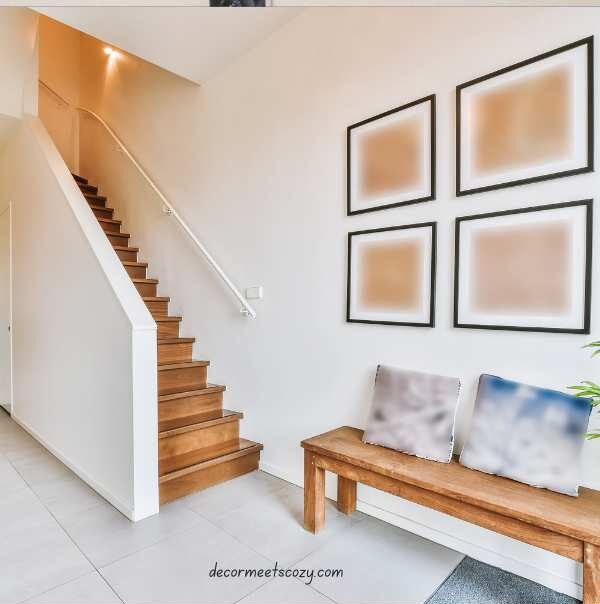 Personal-Quotes-or-Handwritten-Words-Framed-on-the-Wall