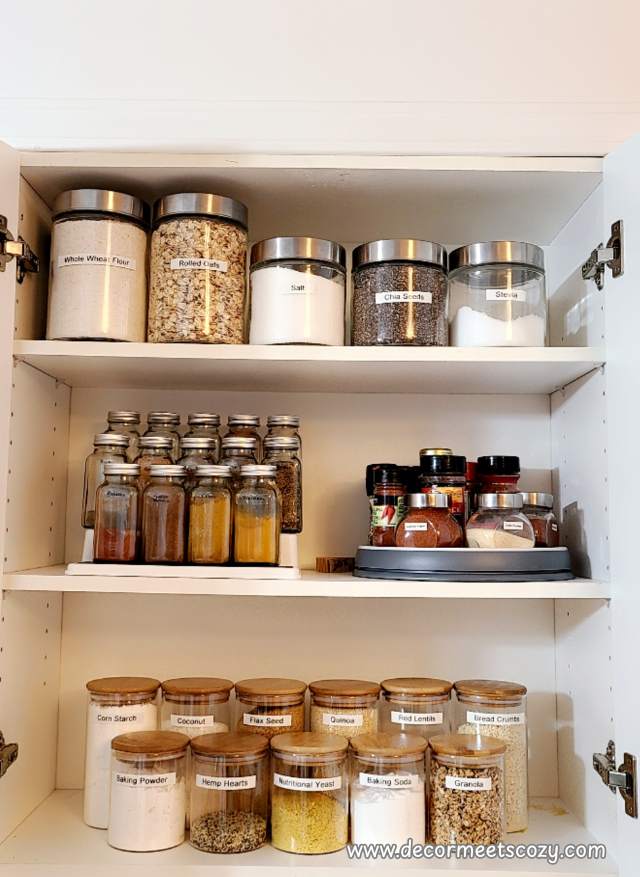 A-mini-pantry