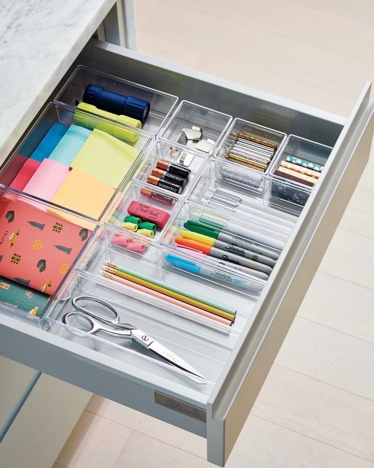 Organized-Drawer-Divider 