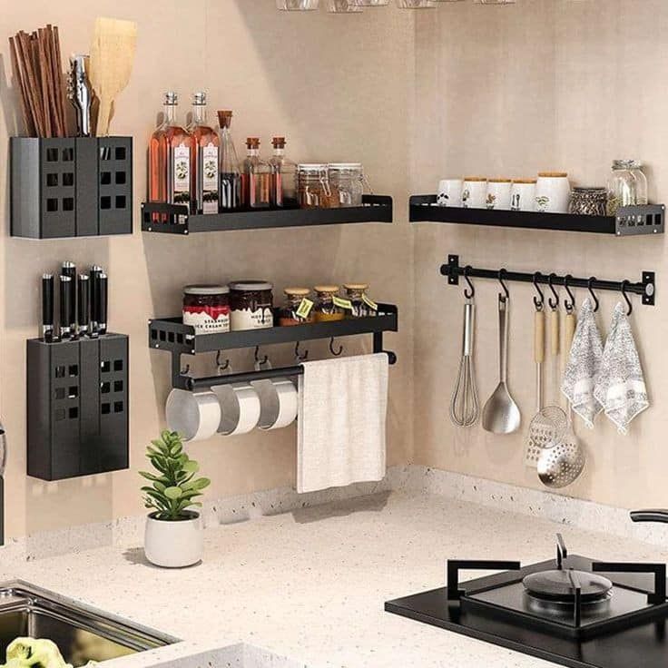 Wall-Mounted-Shelves-in-the-kitchen